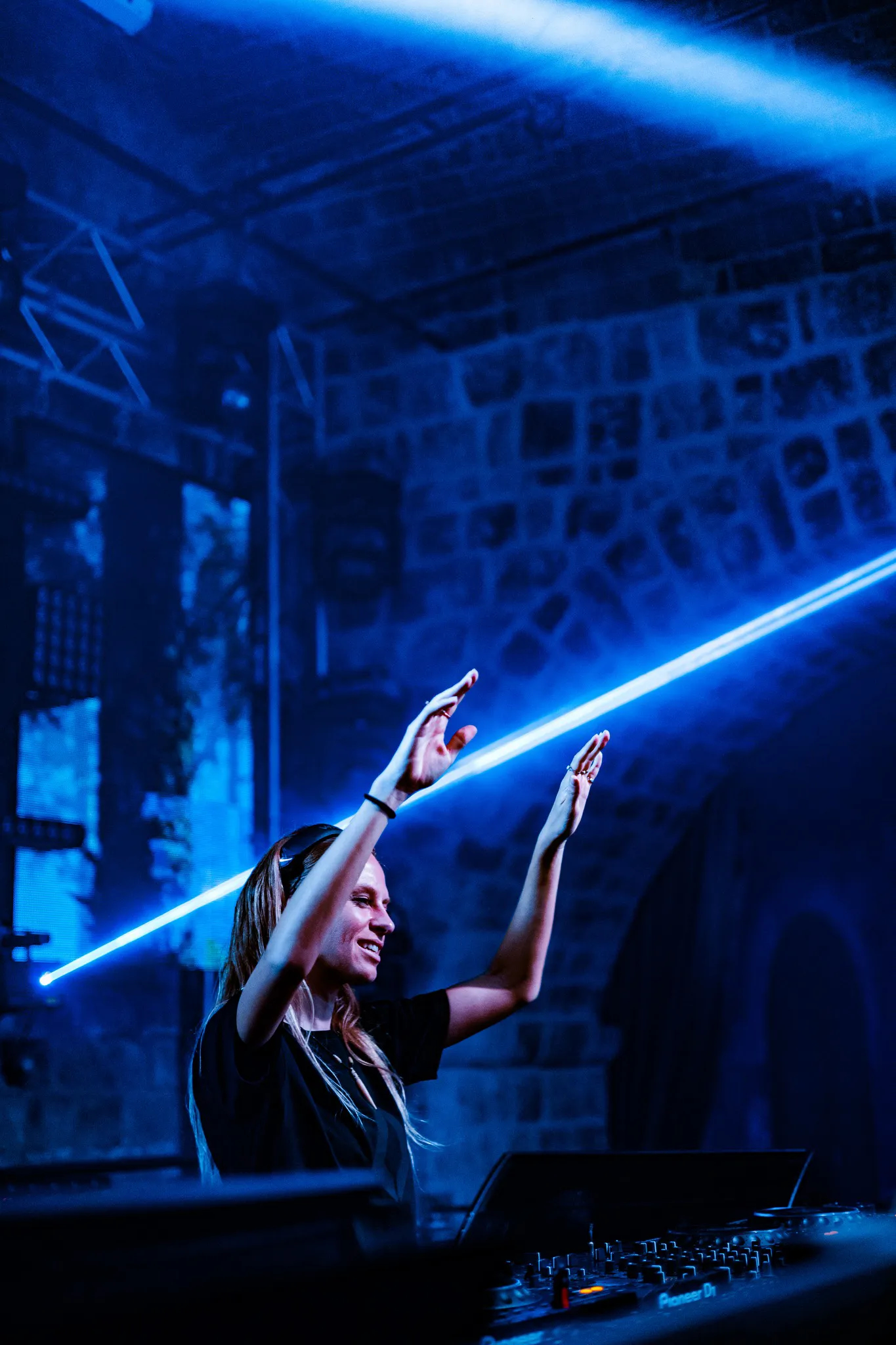 Nora En Pure