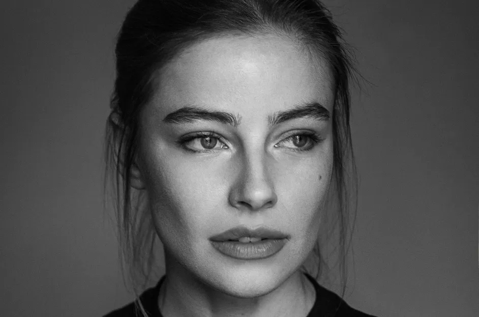Artist Anfisa Letyago