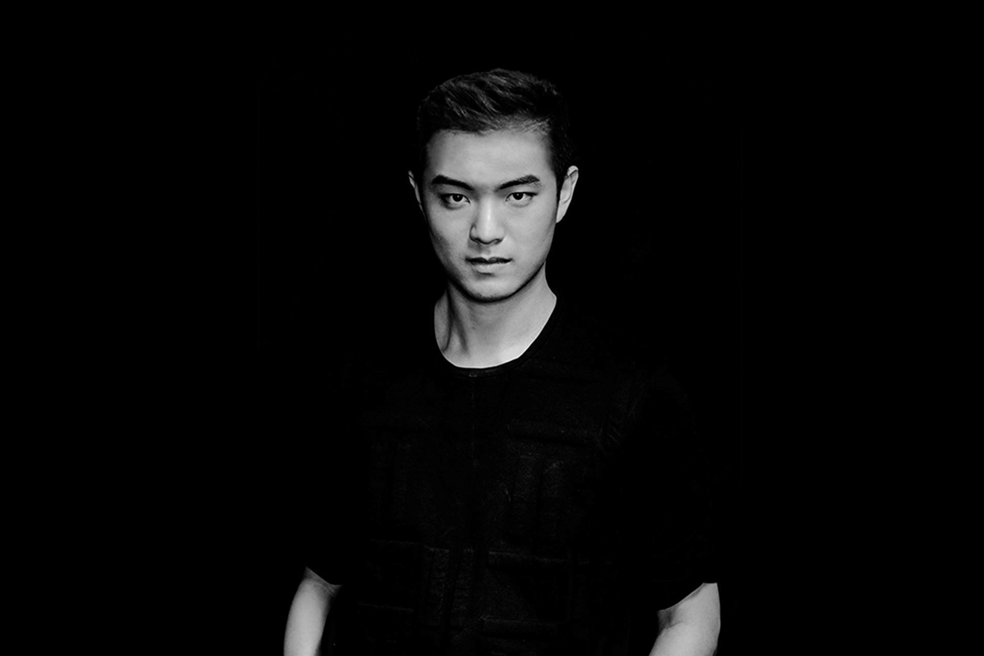 Artist Zhu
